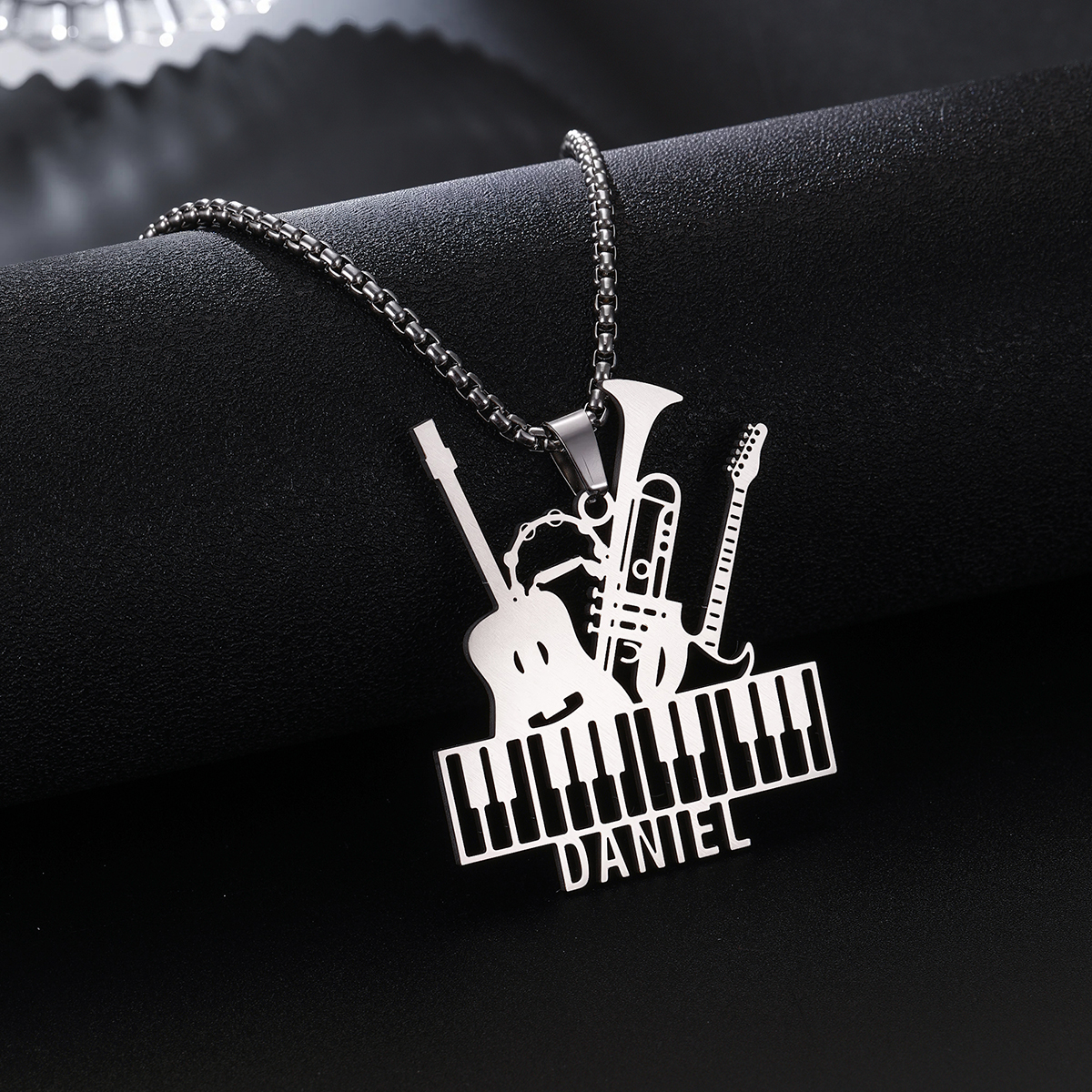 Custom Name Necklaces For Wome – Musical Instrument Name recenzja i cena